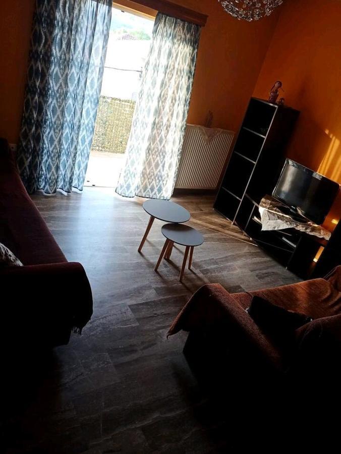 Ferienwohnung Όμορφο Και Ευρύχωρο Διαμέρισμα Με Θέα! Nafplio Exterior foto